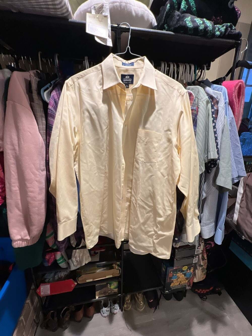Stafford Super Shirt Wrinkle Free Yellow Twill Dress Shirt 16.5 32-33